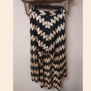 Ark&CO. Taupe zigzas crocheted Skirt